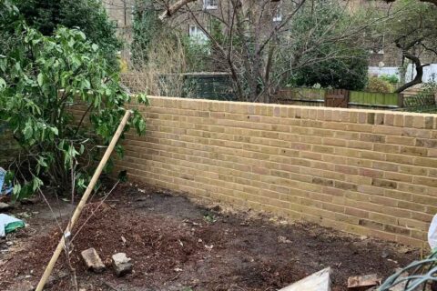 Brick Walls & Masonry Specialists   <br><span>London</span>